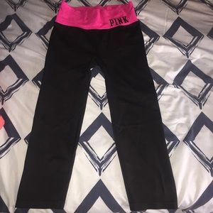 Victoria’s Secret Cropped Leggings